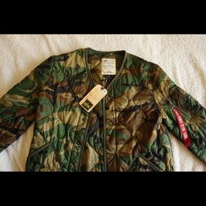 *NWT* Urban Outfitters x Alpha Industries Jacket